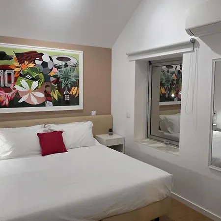 Apartment Cais 75 & *