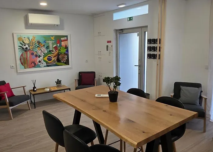 Apartman Cais 75 & *
