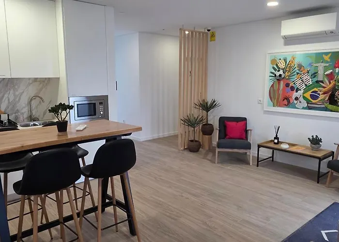 Apartman Cais 75 & *