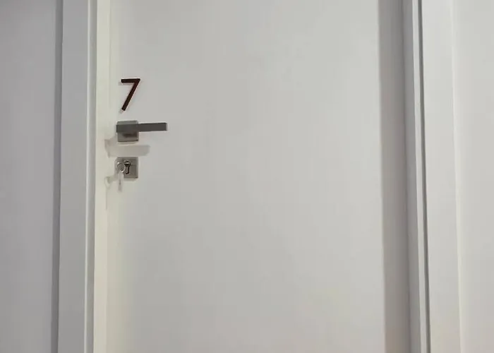 Apartman Cais 75 &