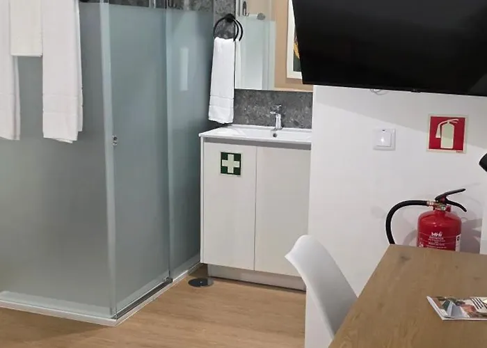 Cais 75 & Apartman *